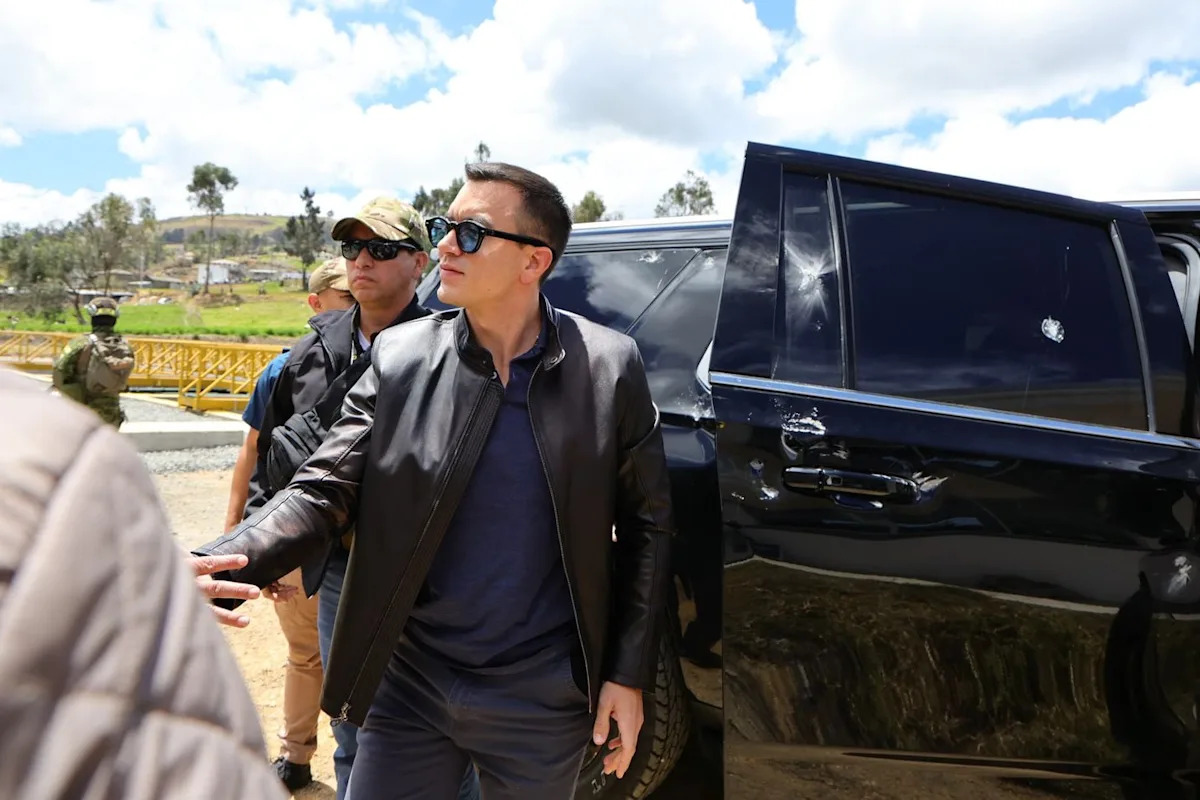 Image d'illustration pour: Jueza de Ecuador declara ilegal detención de cinco personas por ataque a vehículo de Noboa