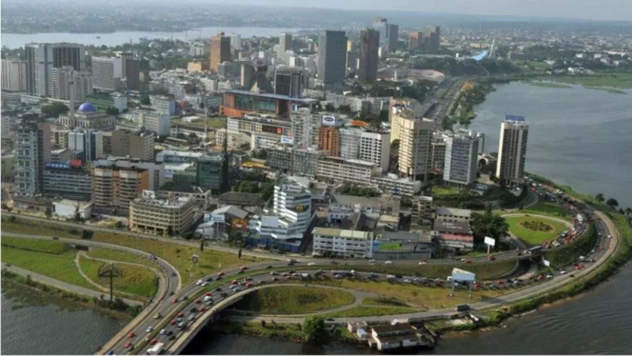 Image d'illustration pour: En Côte d'Ivoire, une commission pour auditionner et sanctionner des conducteurs impliqués dans des accidents