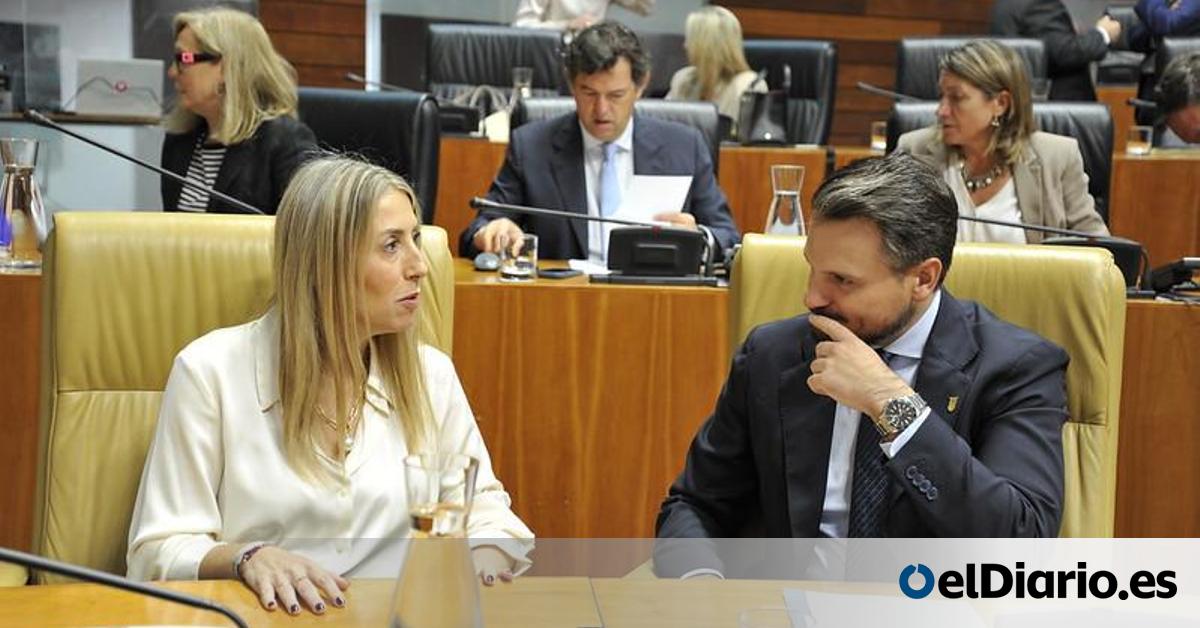 Image d'illustration pour: Extremadura deroga su ley de Memoria Histórica, el último pago del PP de Guardiola a Vox