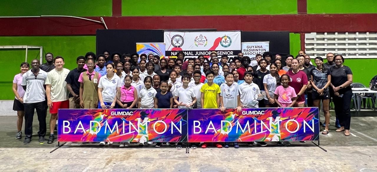 Image d'illustration pour: National Junior & Senior Badminton Tournament serves off - INews Guyana