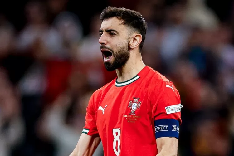Image d'illustration pour: Portugal vs Irlandia: Bruno Fernandes Ingin Raih Kemenangan, Waspada Situasi Bola Mati Lawan