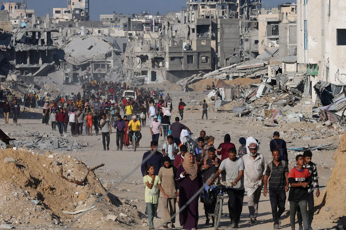 Image d'illustration pour: Gazans stream back home as Israel-Hamas ceasefire holds