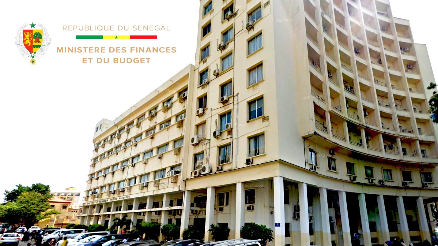 Image d'illustration pour: Réaction du Sénégal à la décision de Moody's