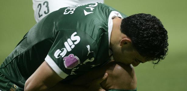 Image d'illustration pour: Palmeiras vence com gol de B. Rodrigues, falha de Jandrei e é líder isolado