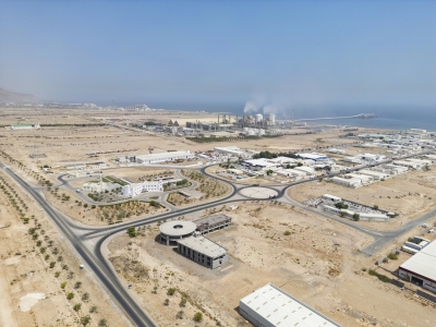 Image d'illustration pour: 13 مليون ريال قيمة المشاريع الموطّنة في مدينة صور الصناعية خلال النصف الأول 2025