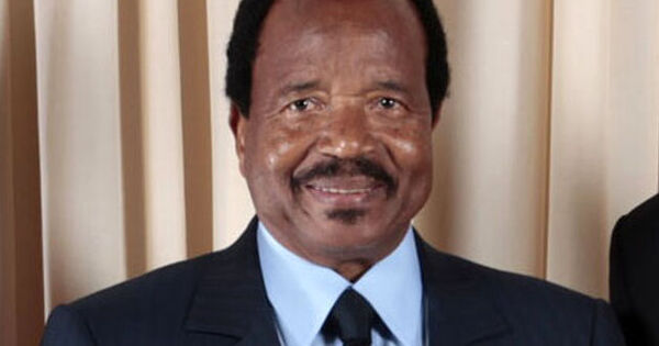 Image d'illustration pour: Disillusioned youth sit out Cameroon's election as Biya seeks 8th term