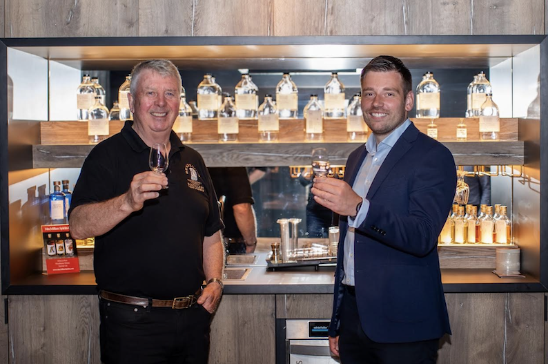 Image d'illustration pour: Benbecula Distillery funded, Hutcheon Mearns acquired - Daily Business