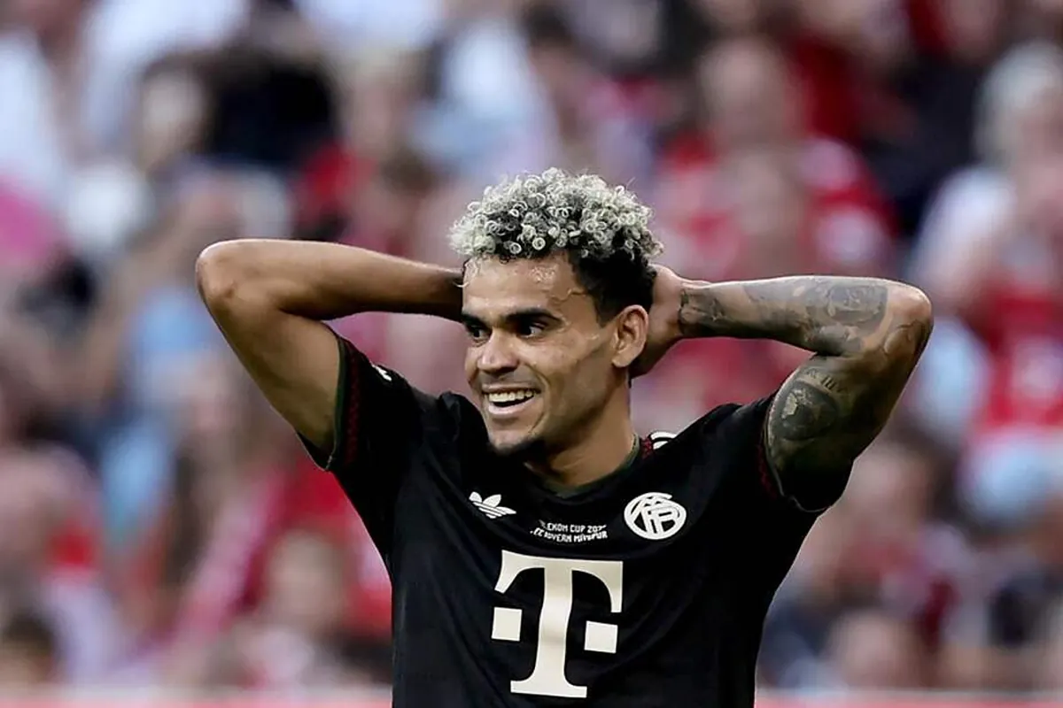 Image d'illustration pour: Luis Díaz llegará 'fundido' al Bayern para el Clásico contra el Dortmund