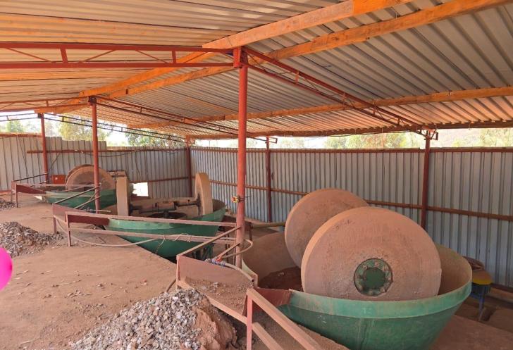 Image d'illustration pour: Artisinal miners, Shurugwi communities to benefit from new gold milling and processing centre