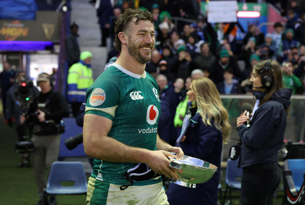 Image d'illustration pour: Recovering Doris included in familiar-looking Ireland squad