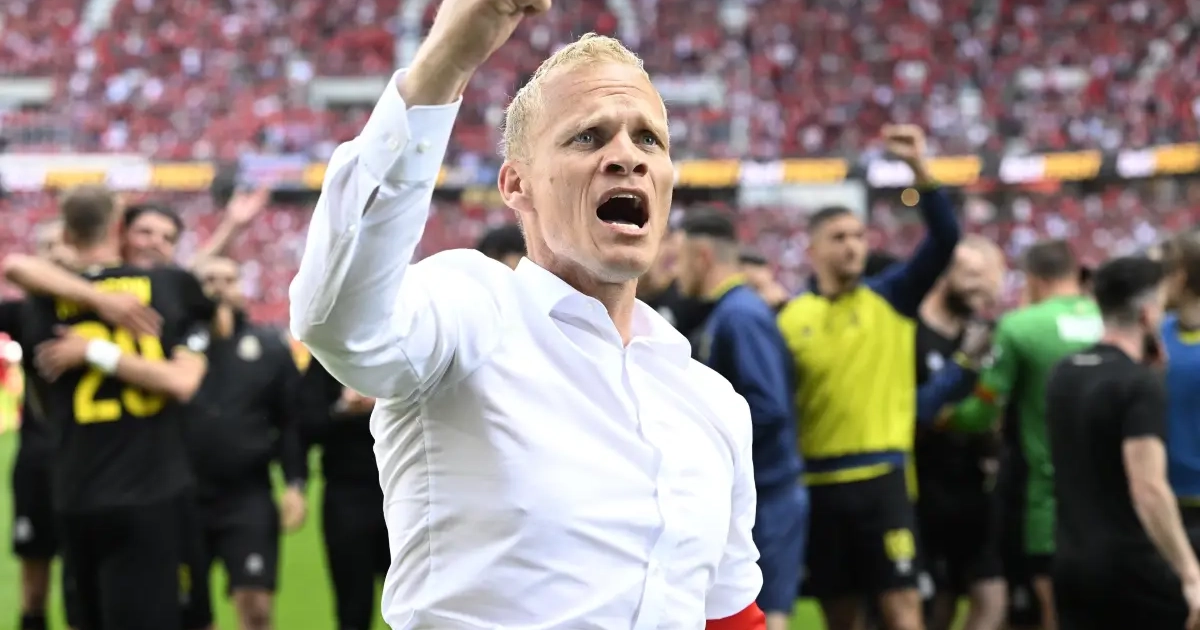 Image d'illustration pour: Pourquoi l'Union perd-elle tous ses entraîneurs ? Les explications de Karel Geraerts, bien placé pour en parler