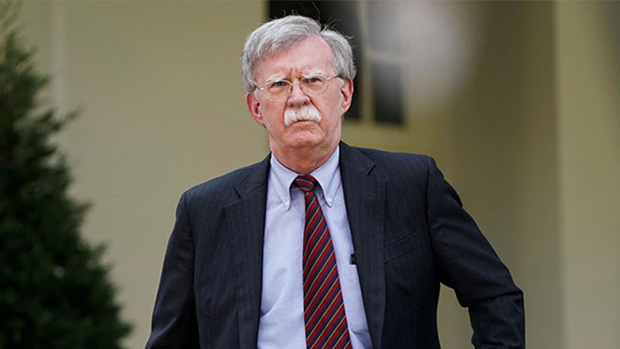 Image d'illustration pour: Ex-Trump National Security Adviser John Bolton Indicted Over Sharing, Retaining "Classified US Documents"