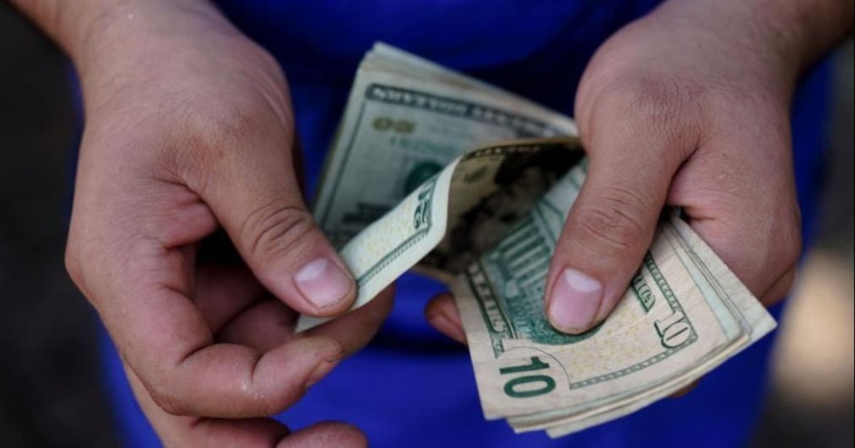 Image d'illustration pour: Los países de América Latina que tienen deflación y por qué una caída de precios no siempre es tan buena como parece