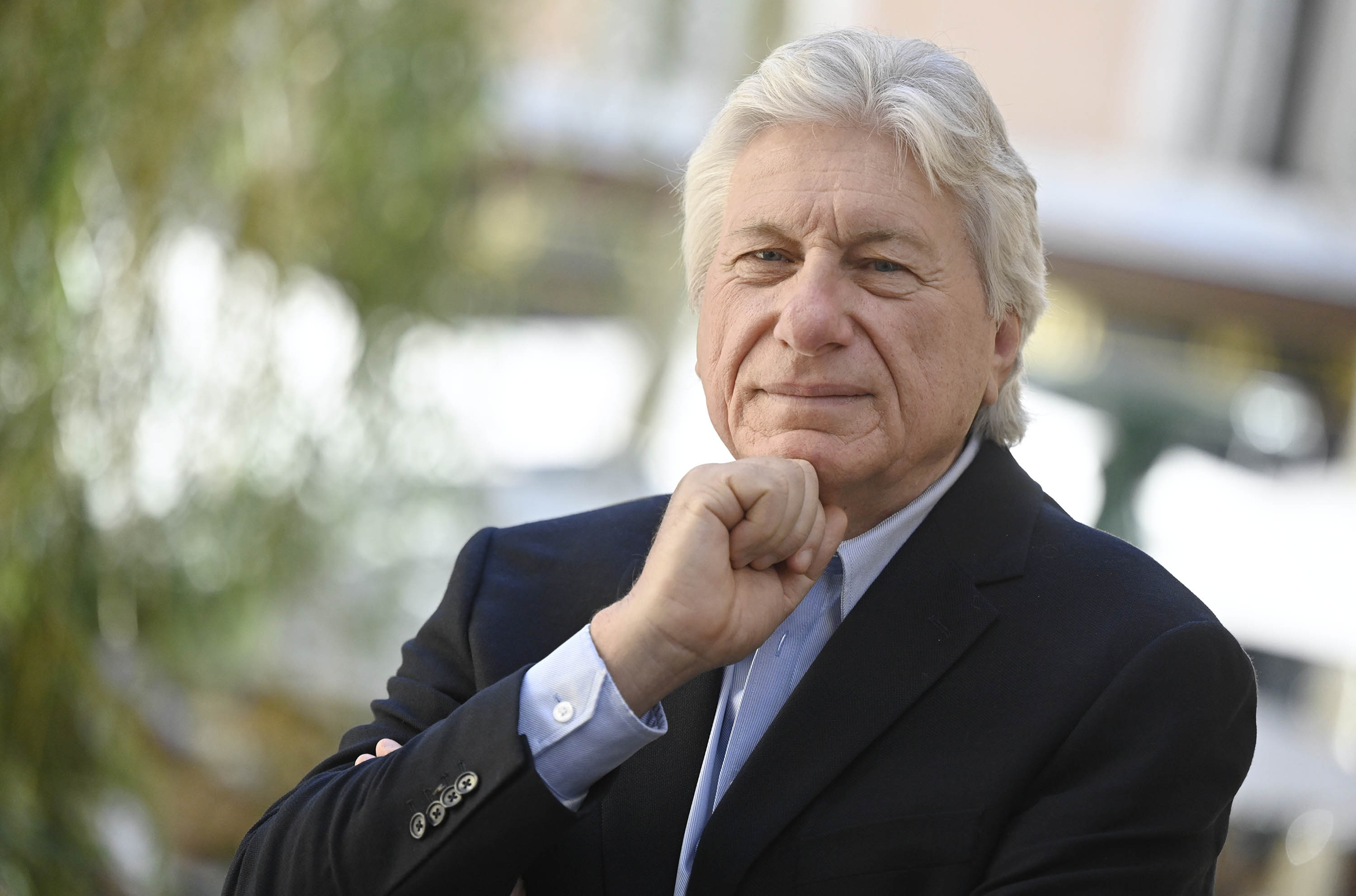 Portrait de Laurent Freani, candidat aux élections municipales de Bandol 2026, présentant son projet « Cap sur Bandol » pour redynamiser la ville et améliorer la vie des habitants.
